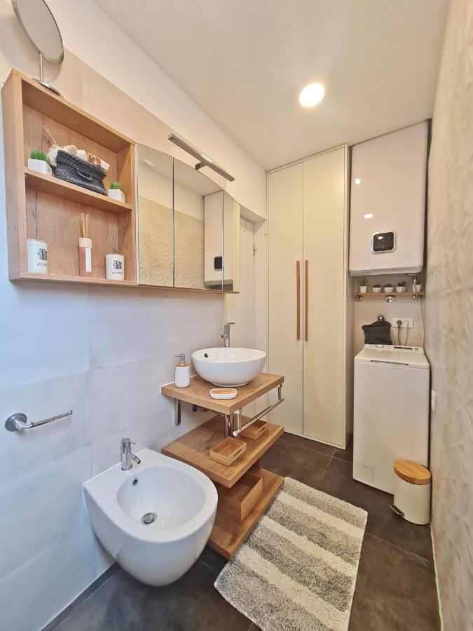Apartments Sonja Split Bagian luar foto