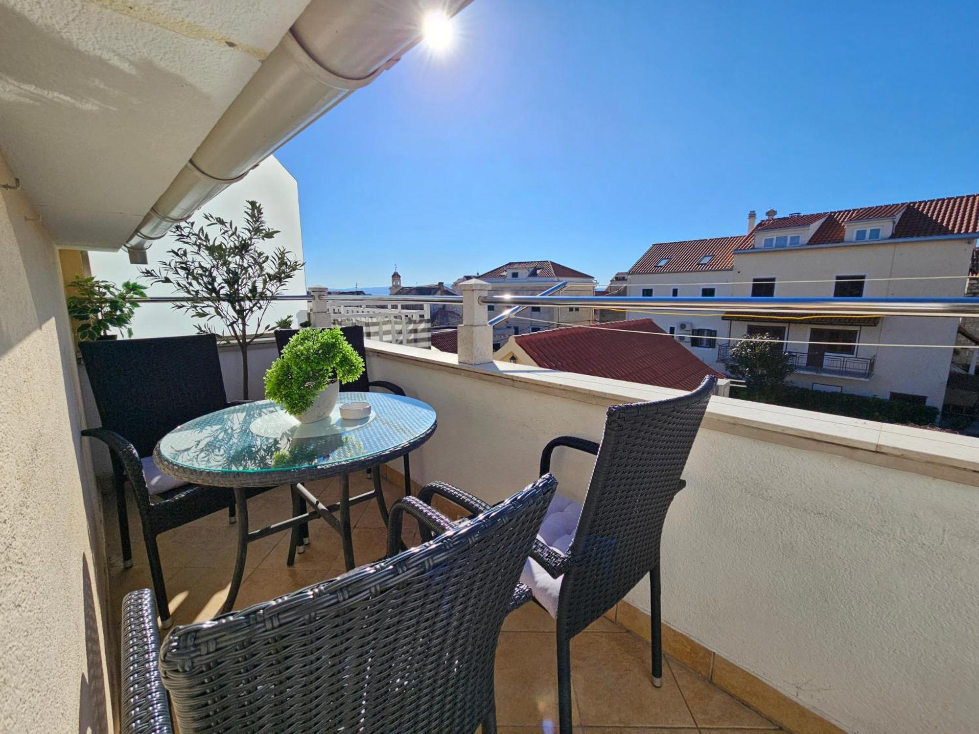 Apartments Sonja Split Bagian luar foto