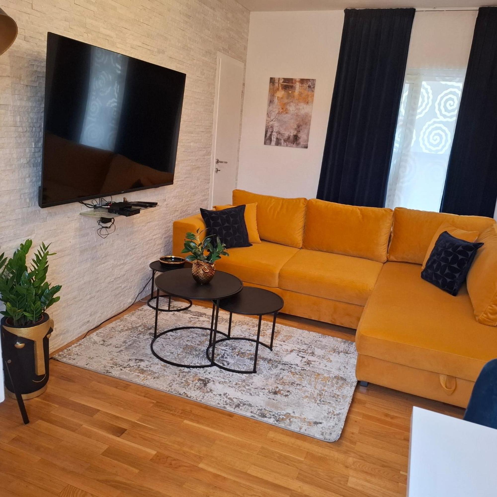 Apartments Sonja Split Bagian luar foto